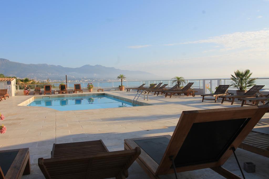 Hotel Pineto Biguglia  Exterior photo